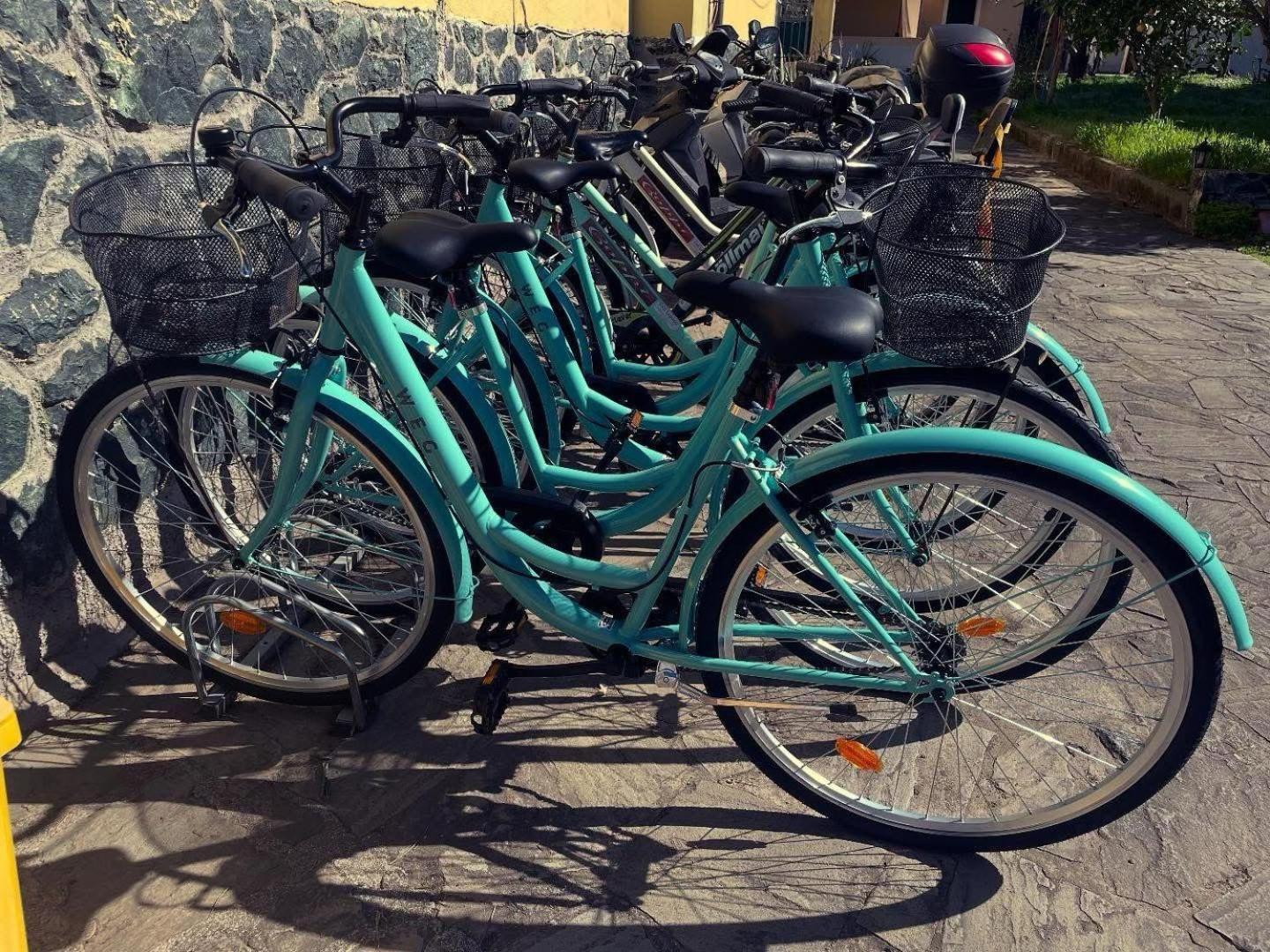Host In Levanto - Maestrale Con Biciclette Exterior foto